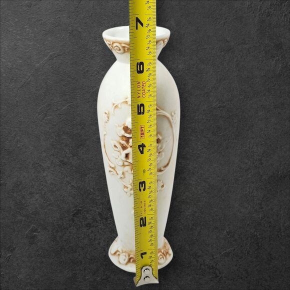 Vintage Porcelain Bud Vase w/ Cherubs Likely Lefton Embossed Putti 7" Tall #1597 - Picture 10 of 10